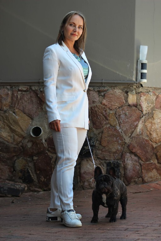 Fredka French Bulldog adult (3)